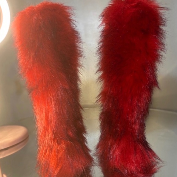Red Faux Fur Knee Boots sizes 6.5,7,7.5,8,9.5,10,11.5,12 - Picture 1 of 7